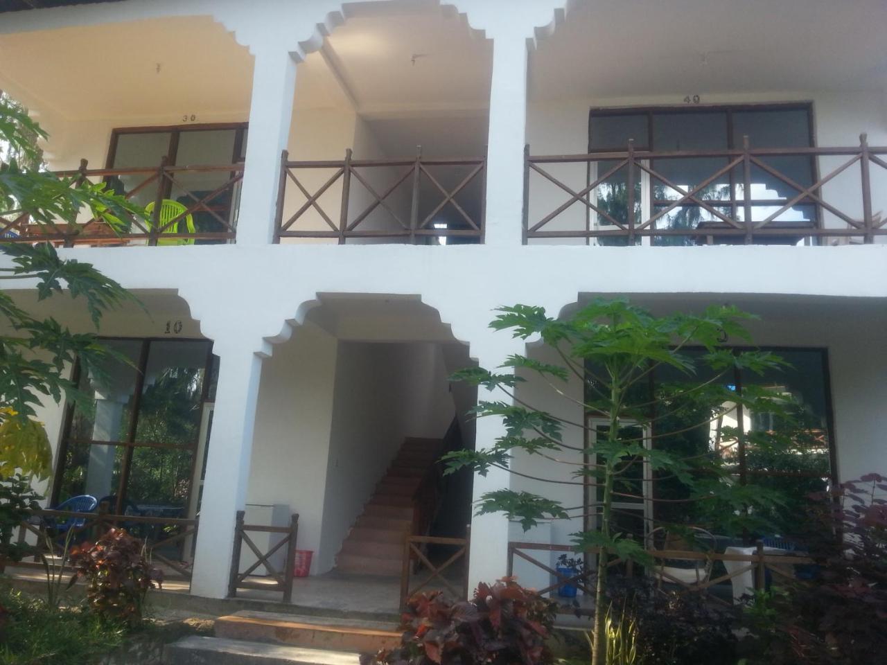 Asiya Beach Bungalow Нунгви Екстериор снимка